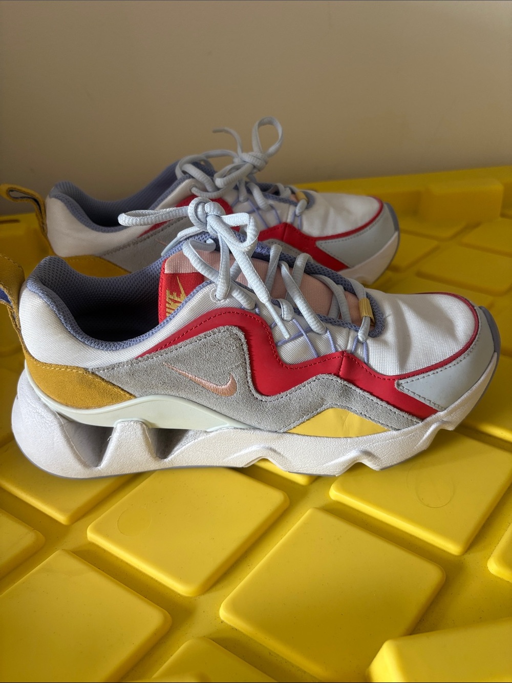 Nike White, Red & Yellow Women's Wave Runner RYZ Sneakers